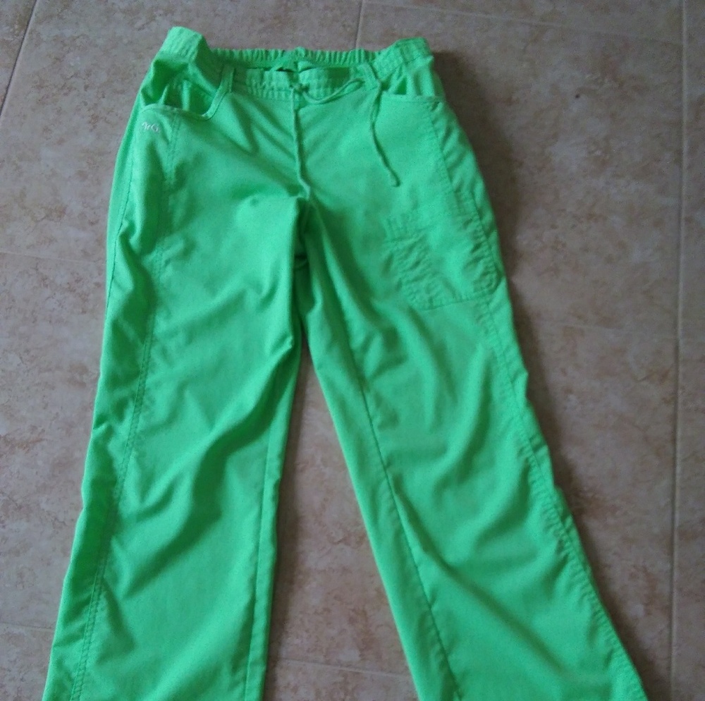 Scrub set - Picture 5 of 8